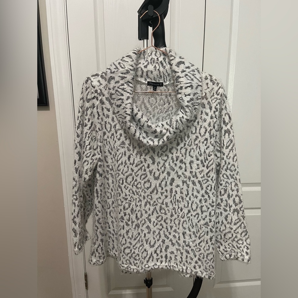 Cowl neck. 3/4 sleeves. Fuzzy.